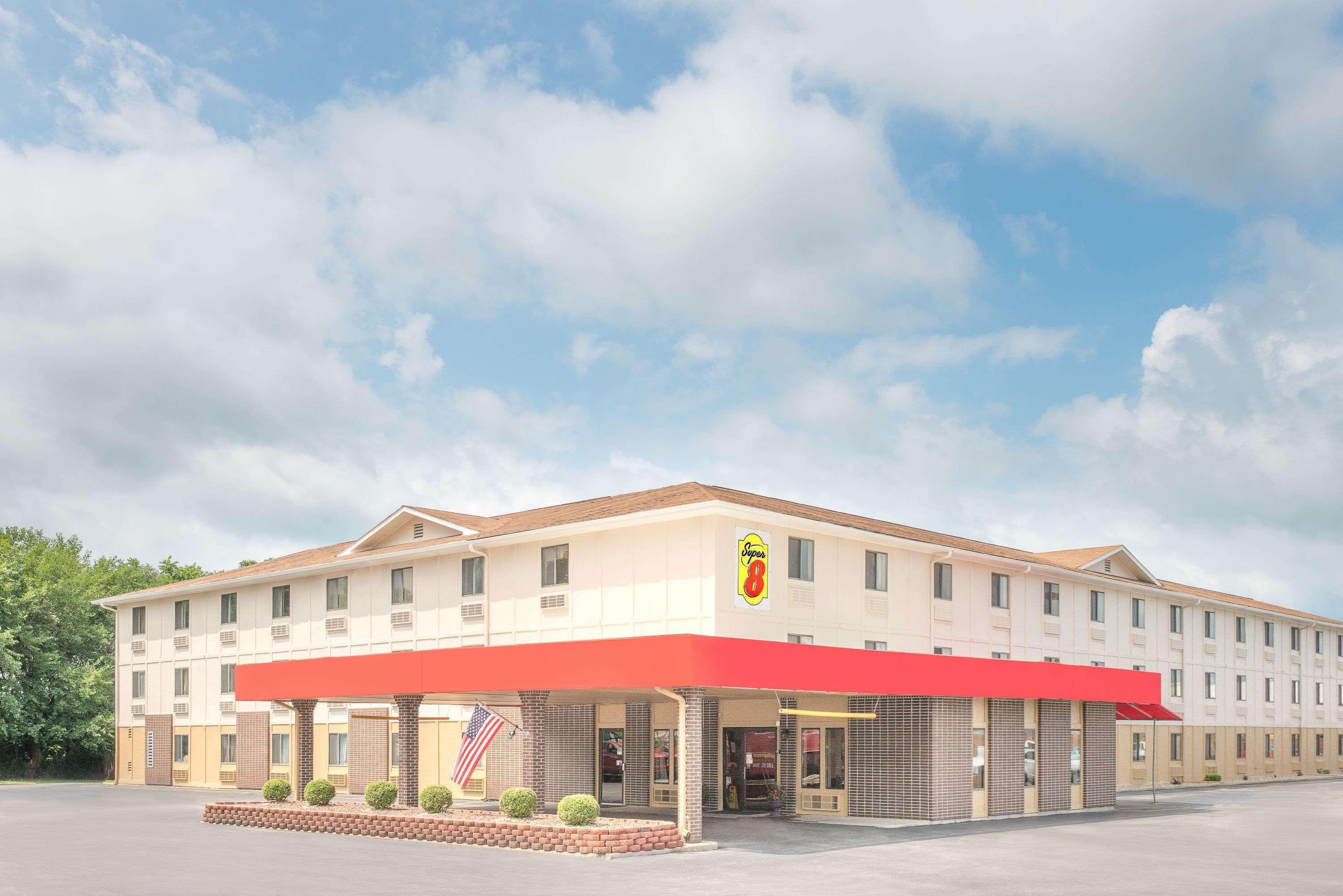 Super 8 By Wyndham Terre Haute Kültér fotó