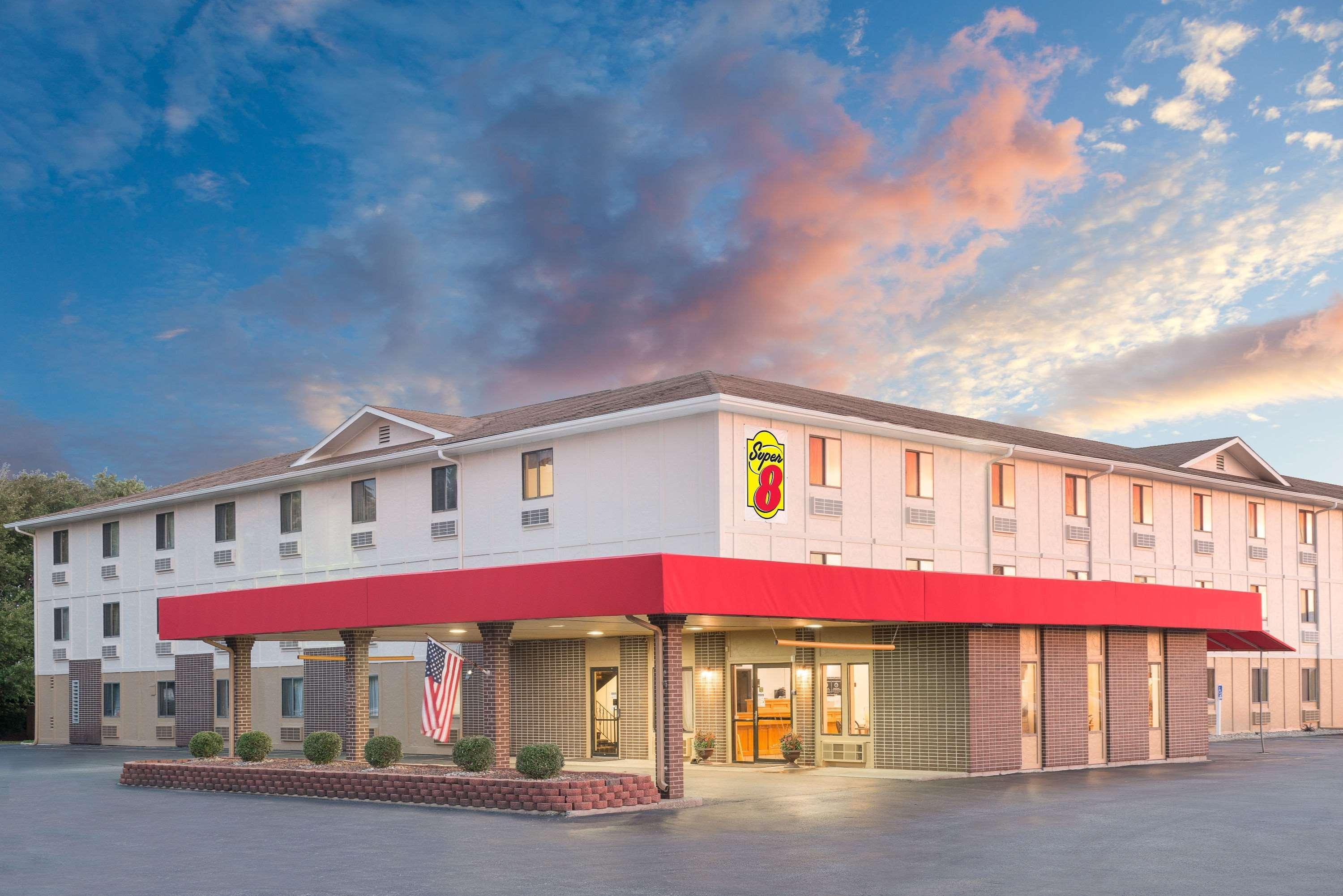 Super 8 By Wyndham Terre Haute Kültér fotó
